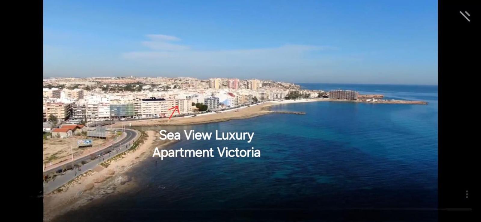 Sea View Luxury Apartment Victoria Торрев'єха Екстер'єр фото